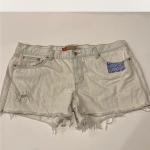 Old Navy Vintage Light Wash Denim Cutoff Shorts with Blue Patch